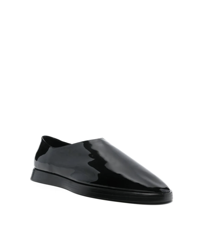 MULE L PATENT BLACK