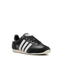 JAPAN W core black/ftwr white/gold met