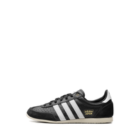 JAPAN W core black/ftwr white/gold met