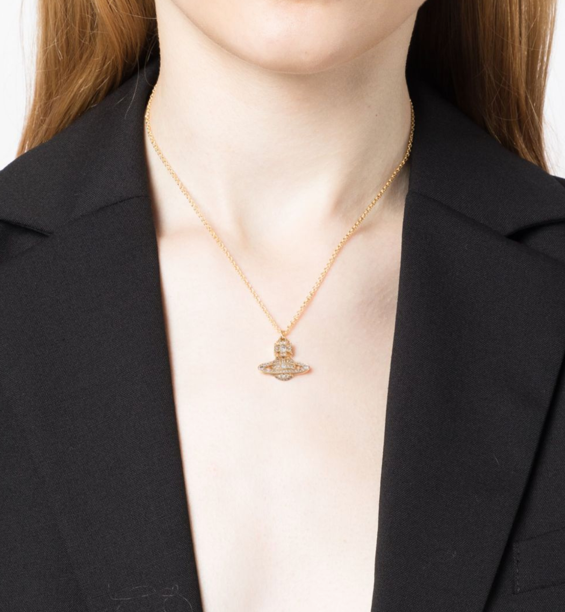 Vivienne Westwood｜FASHION PROPS (CARMELA BAS RELIEF PEN Carmela bas relief pendant necklace | Vivienne Westwood