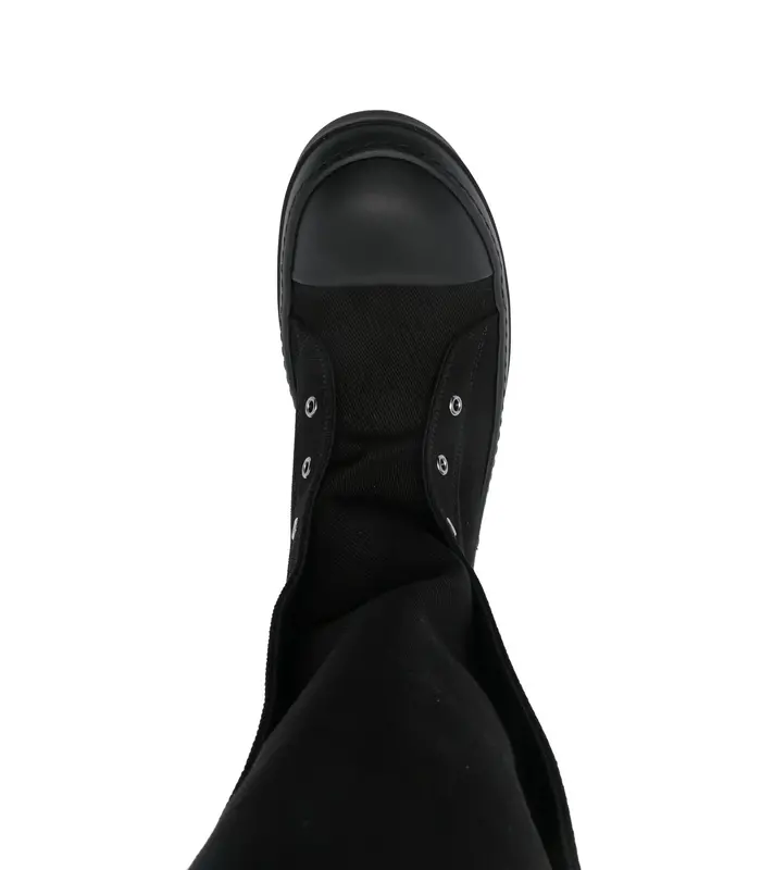 SNEAKS BOOTS ALL BLACK