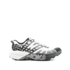 HOKA ONE ONE U SPEEDGOAT 2 BLACK/FROST