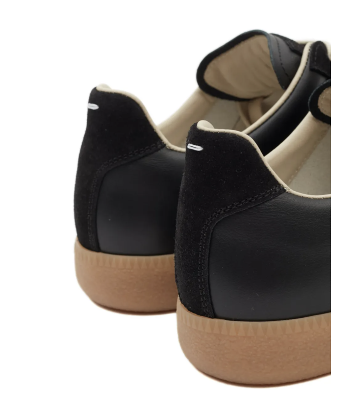 REPLICA BLACK