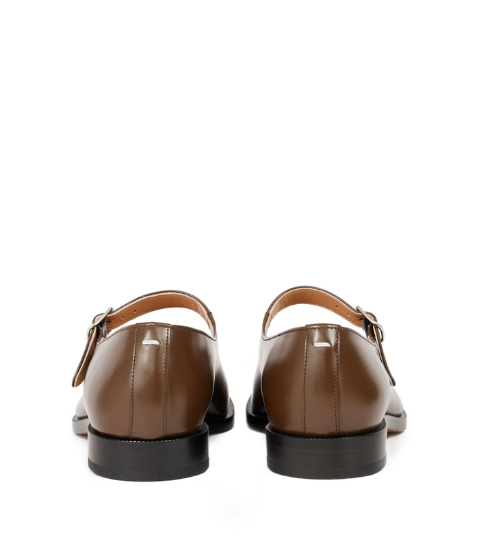 TABI MARY JANE BROWN