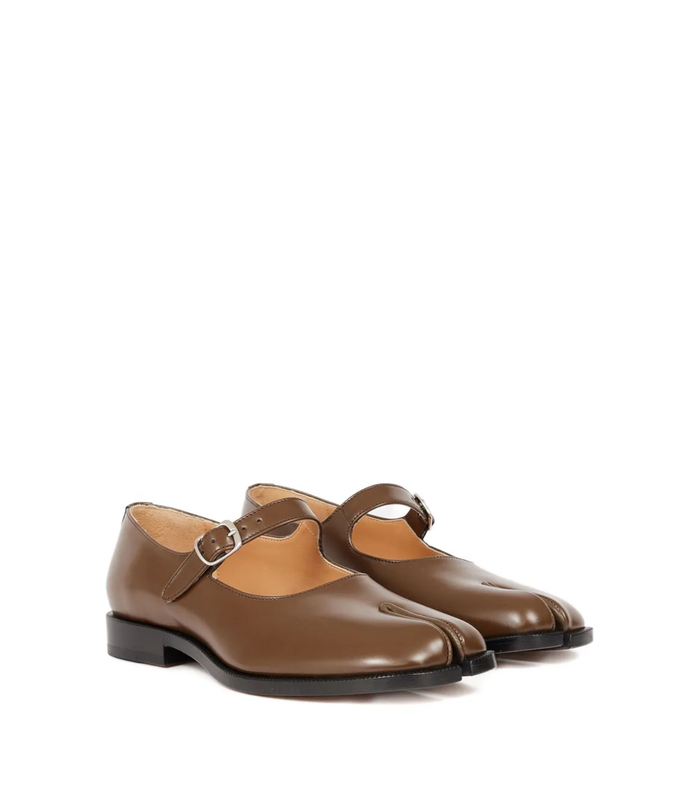 TABI MARY JANE BROWN