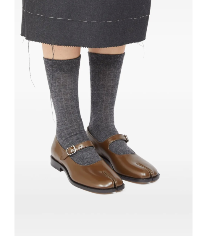 TABI MARY JANE BROWN