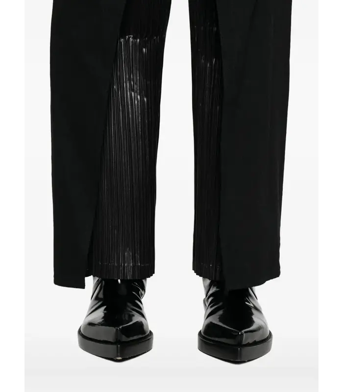 BLACK PANTS PLEATS OVER SKIRT