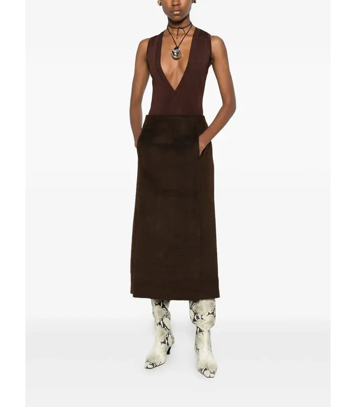 DEEP V NECK BODYSUIT CHOCOLATE