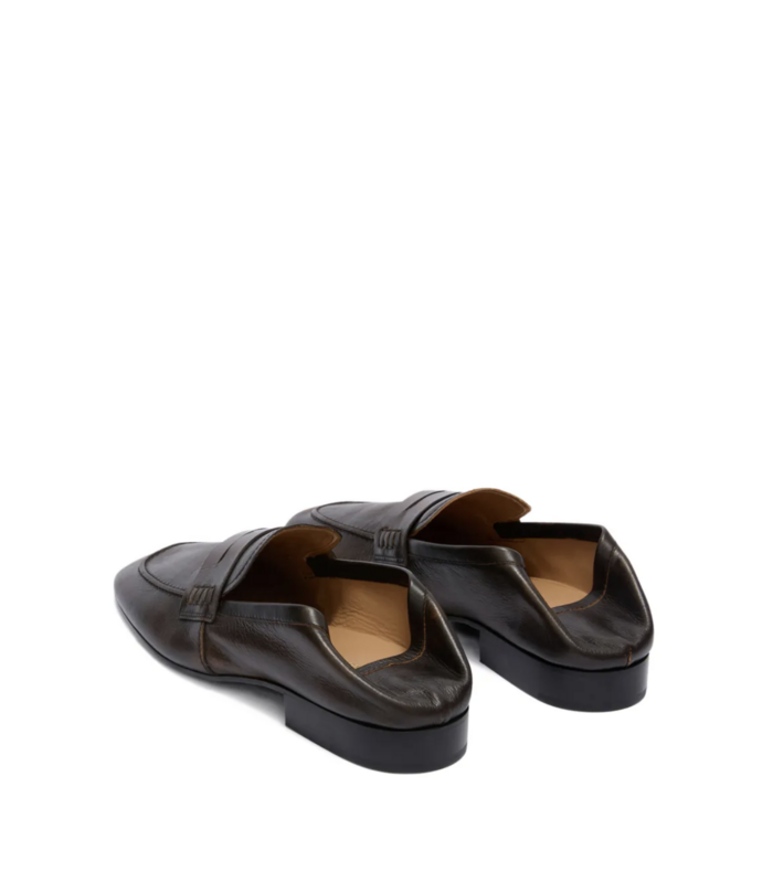 loafers brown