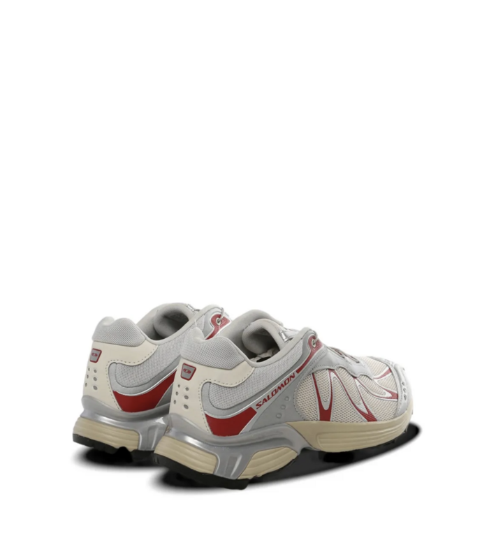 XT-WHISPER Almond Milk/Ftw Silver/Lava Falls