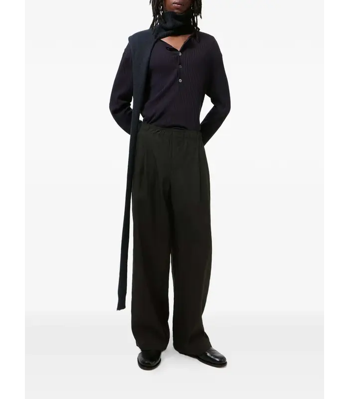 LEISURE TROUSER SOOT BLACK TECHFLAX