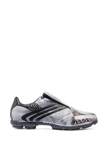 Y-3 f50 beast black/black/grethr