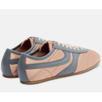 SNEAKER BLUSH