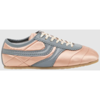 SNEAKER BLUSH