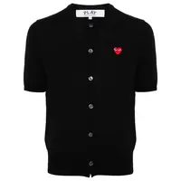 ROUND NECK RED EMBLEM BLACK