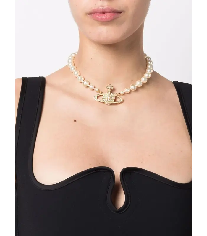 ONE ROW PEARL BAS RELIEF GOLD/CREAM/CRYSTAL