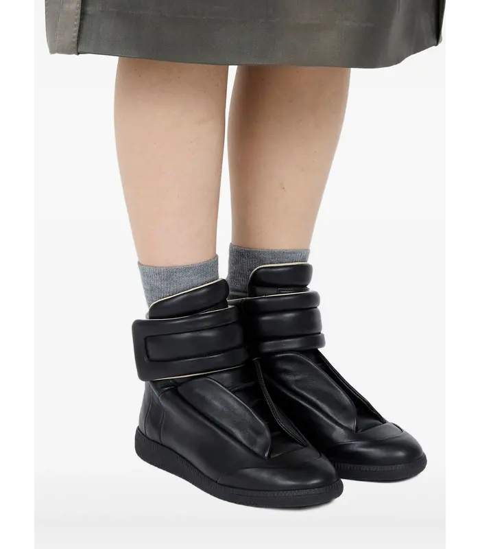 FUTURE MID-TOP BLACK