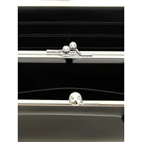 CLASP HANDLES BLACK