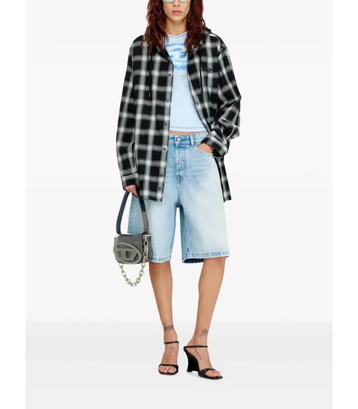 DE-SIRE-SHORT destroyed denim