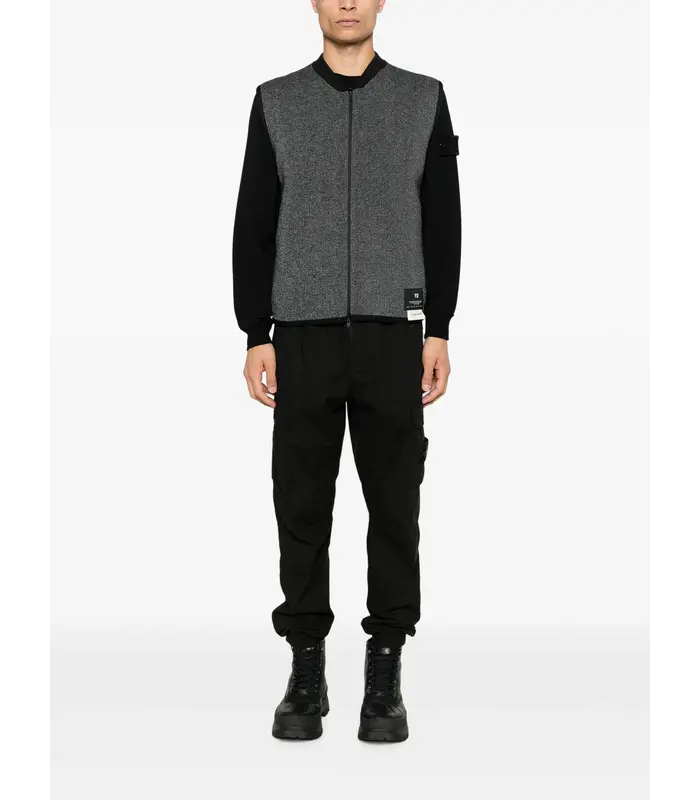 M GFX RUN VEST BLACK