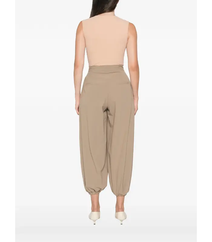 SLEEVELESS BODY ORANGE