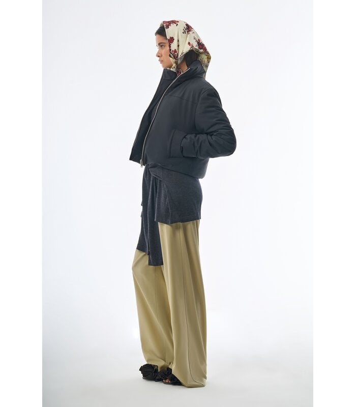 Megusta Water Repellent Crop Down Jacket Black