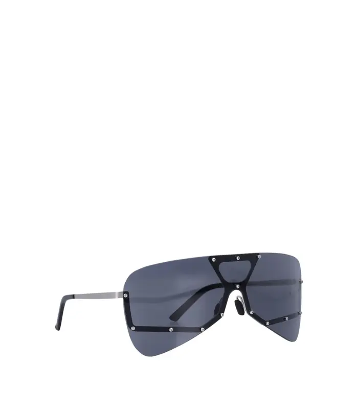 SUNGLASSES SILVER TEMPLE/BLACK LENS