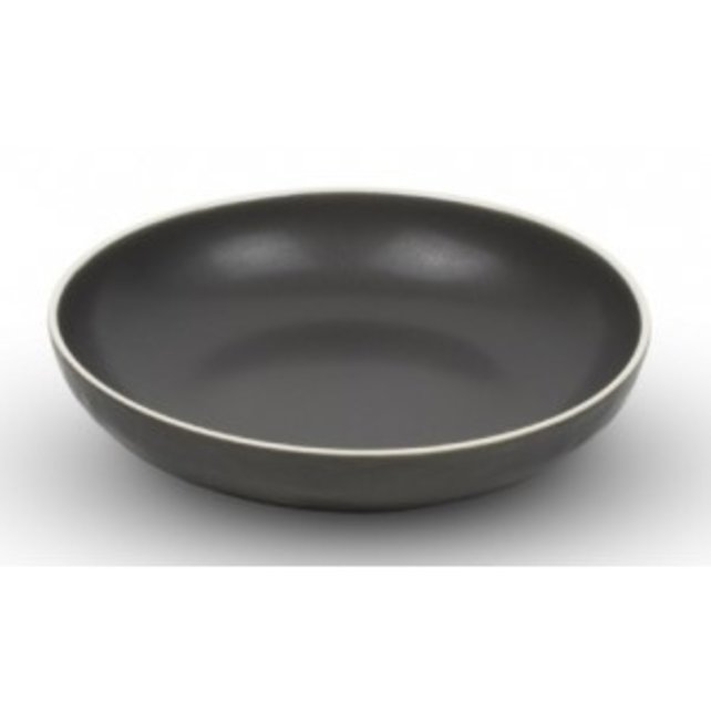 Molde Edge Black Diep bord 22,5cm 622341 Molde Edge Black Diep bord 22,5cm 622341