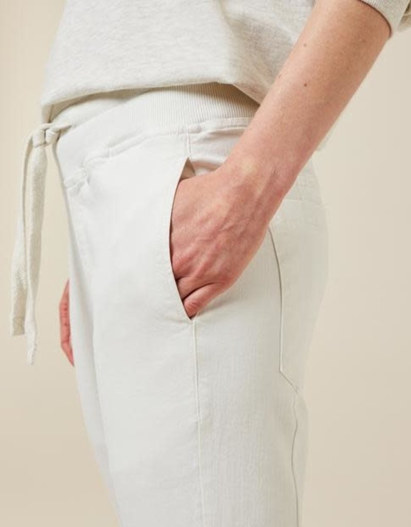 banana pants denim 20-063-1203 Ecru 