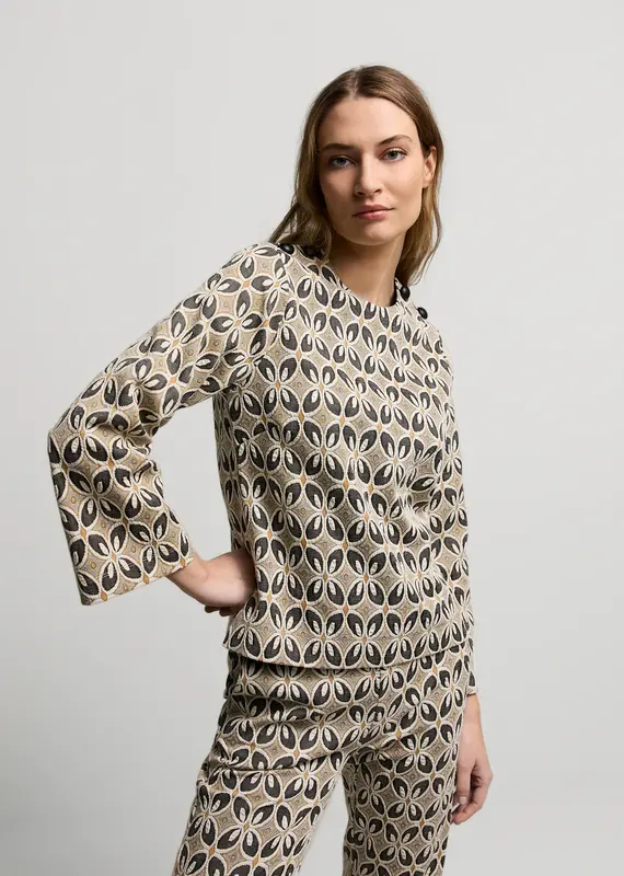 Summum Woman 3s4990-30594 Top long sleeve ornamental jacquard  Camel Summum