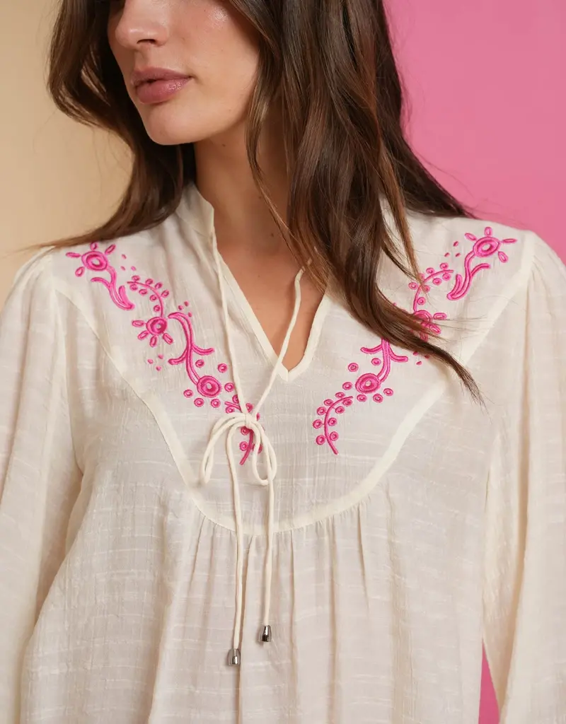 Geisha 43082-14 Blouse embroidery off-white/fuchsia Geisha