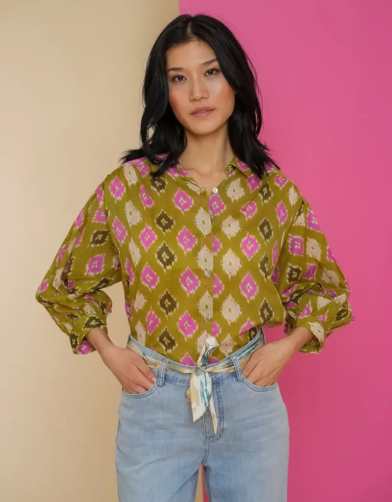 Geisha 43370-21 Blouse ikat print olive/pink Geisha