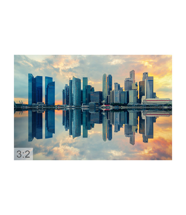 Akustikbild "Skyline Sunset" – in einem eleganten Aluminiumrahmen