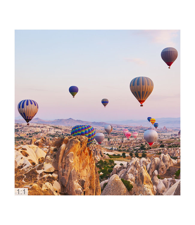 Acoustic picture "Balloon flight" - in an elegant aluminum frame