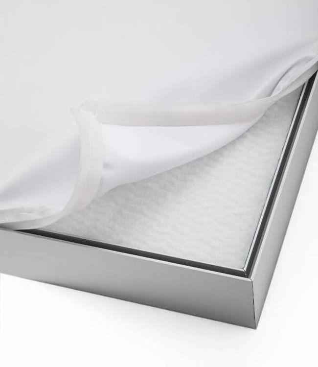 Akustikbild "Lotus" – in einem eleganten Aluminiumrahmen