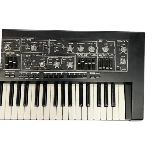 Roland sh Roland SH-201 Synthesizer Roland sh Roland SH-201 Synthesizer