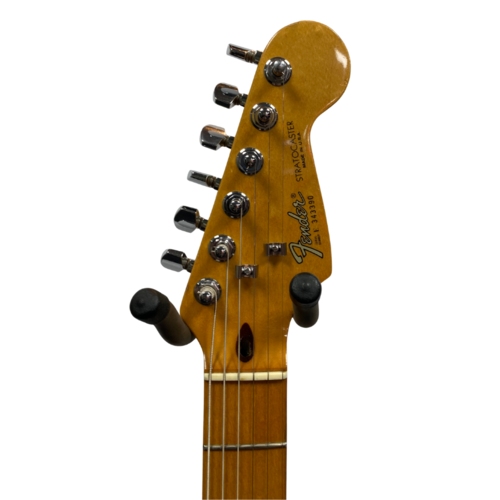 Fender Fender American Stratocaster 1983, Sunburst (Second Hand) Fender Fender American Stratocaster 1983, Sunburst (Second Hand)