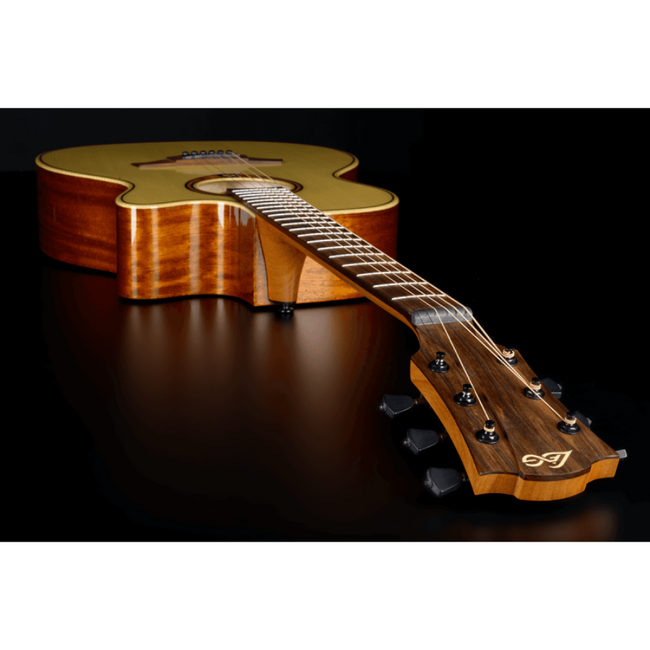 Lag Tramontane T88ACE Electro Acoustic