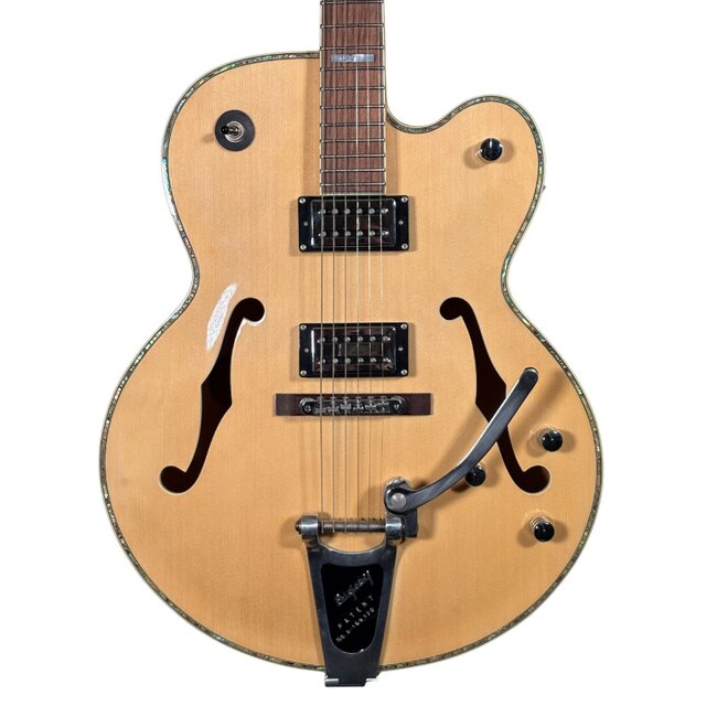 Peavey Rockingham Guitar w/Bigsby (Second Hand)