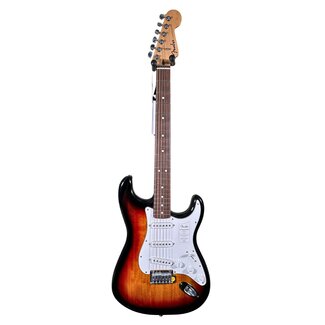 Fender Fender Standard Stratocaster 2024, 3-Colour Sunburst (Second Hand)