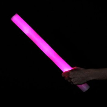 GlowFactory LED-Schaumstoffstäbe Rosa / Leuchtende Schaumstoffstäbe Rosa