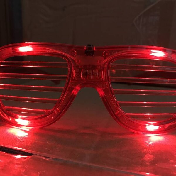 GlowFactory LED Shutter Glasses / Light Up Shutter Glasses