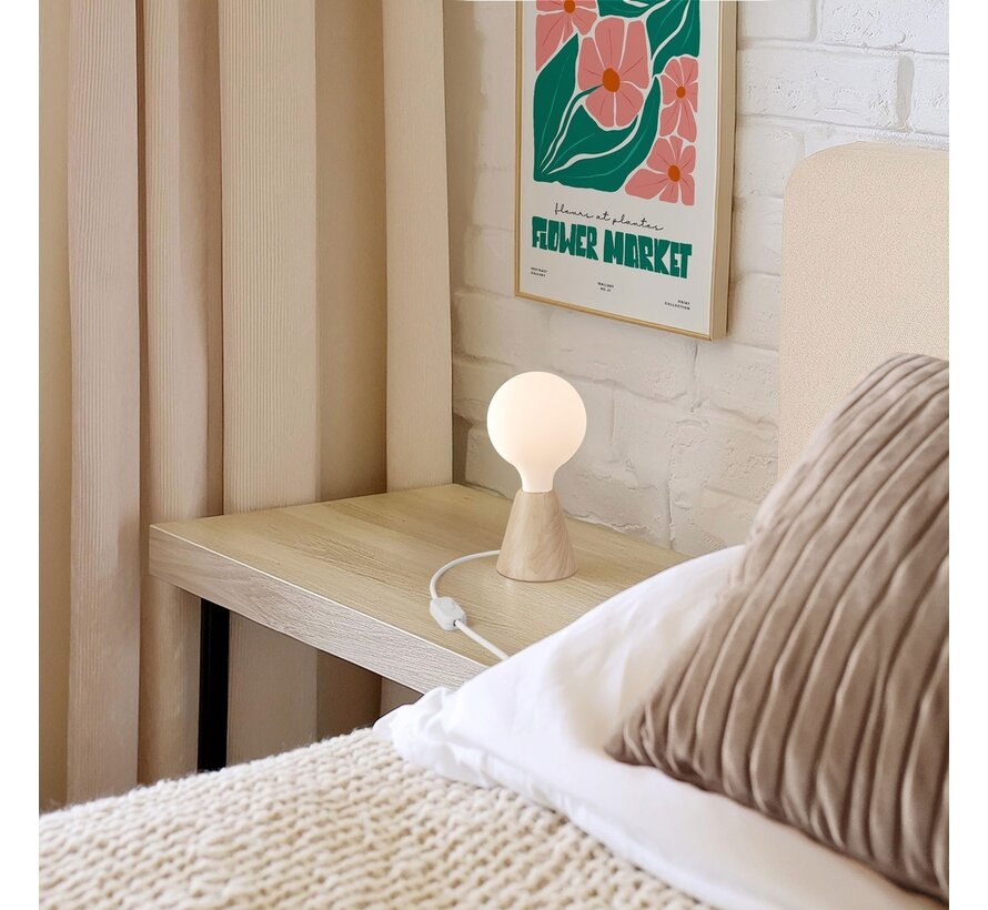 Wooden base / support for table lamp (E27)