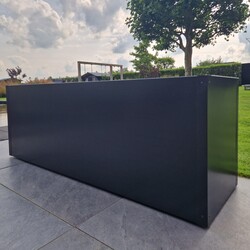 Maatwerk stalen plantenbak met wielen