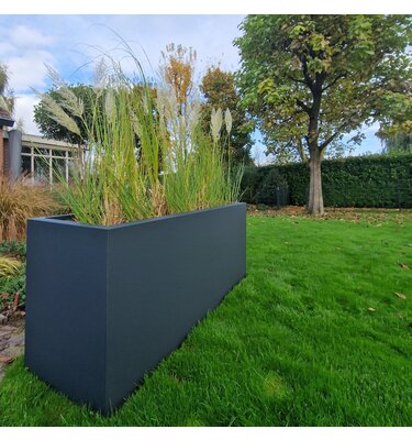Rechthoekige plantenbak op maat van aluminium  Zwartgrijs
