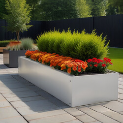 Maatwerk stalen plantenbak Wit