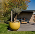 Betonnen bloembak rond "Diana" XXL (120x91 cm) Yellow