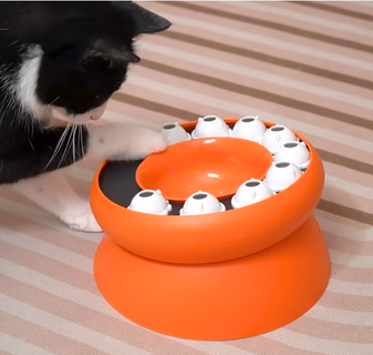 Interactieve voederspelletjes voor de kat