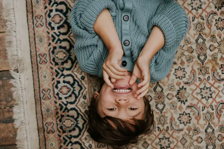 Yuki kidswear  Raglan Cardigan - WHALE BLUE