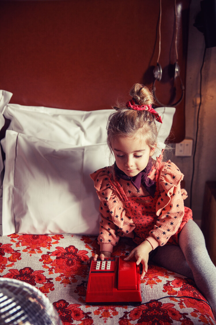 Piupiuchick Sweatshirt | Pink w/ black stars